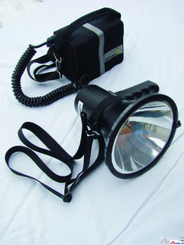 [904102000] Handscheinwerfer XS-35B Xenon 3200 Lumen ohne Akku